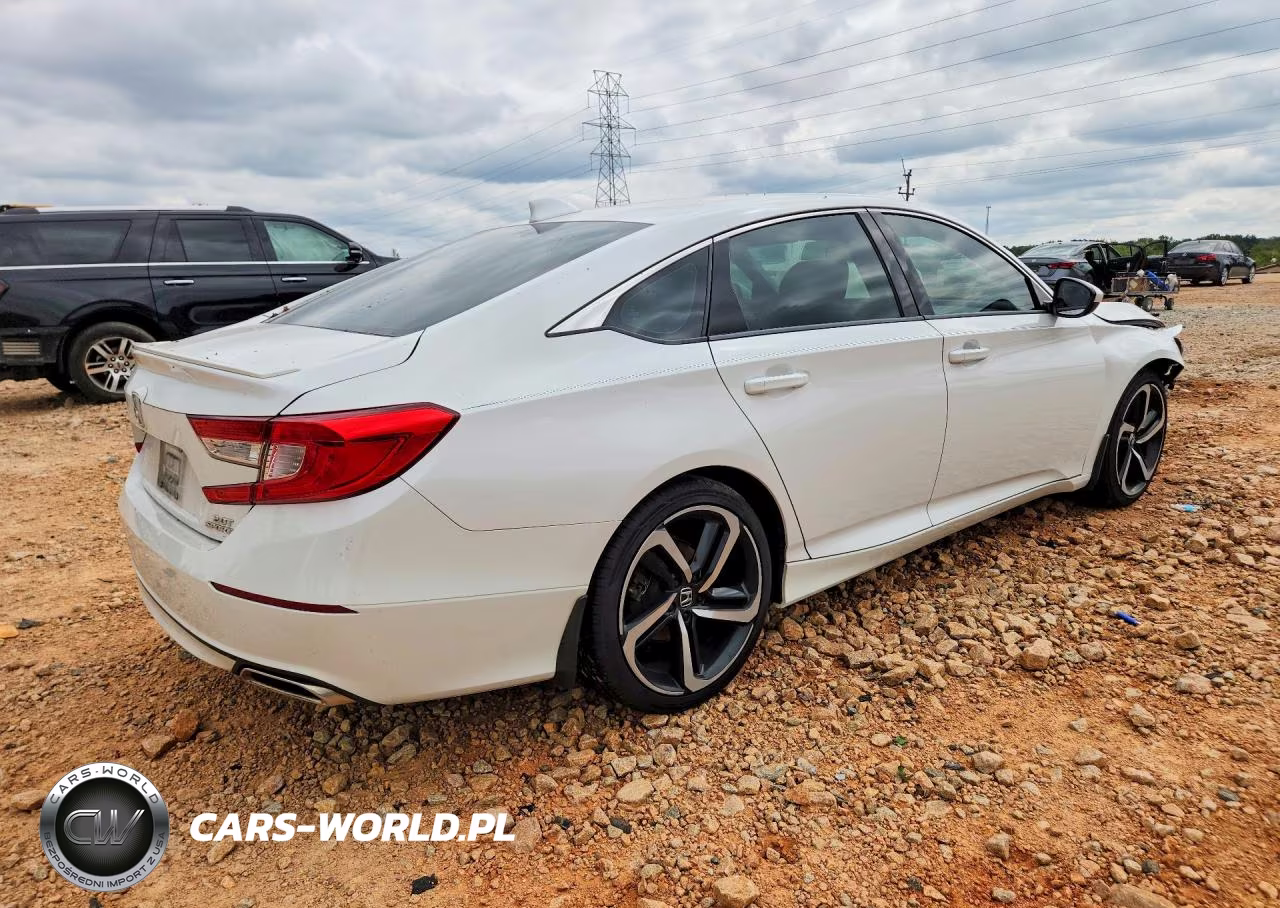 2018 Honda Accord Sport VIN:1HGCV2F36JA025123 - 3