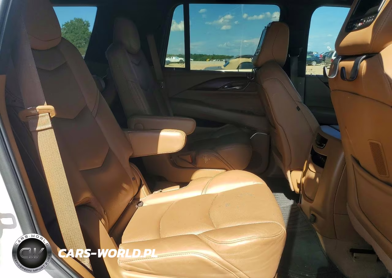 2017 Cadillac Escalade Platinum VIN:1GYS4DKJ2HR357210 - 11