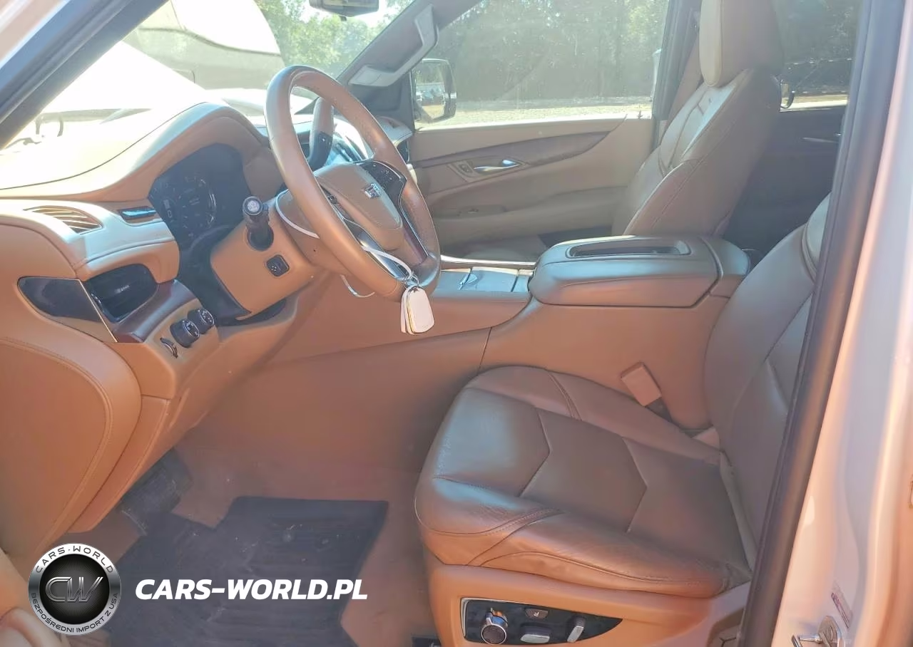 2017 Cadillac Escalade Platinum VIN:1GYS4DKJ2HR357210 - 7
