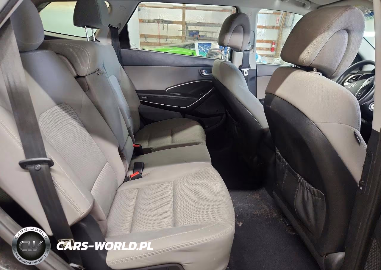 2017 Hyundai Santa Fe Se VIN:KM8SMDHF8HU185721 - 11