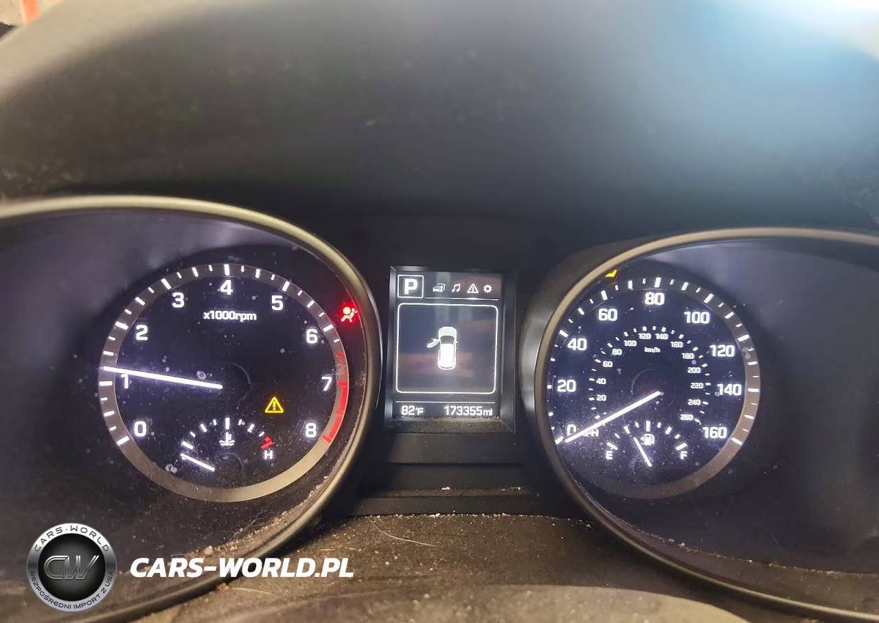 2017 Hyundai Santa Fe Se VIN:KM8SMDHF8HU185721 - 9
