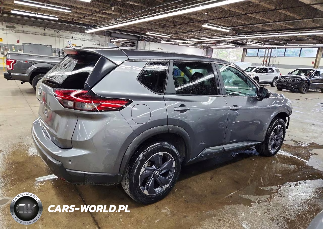 2025 Nissan Rogue Sv VIN:5N1BT3BA2SC823632 - 3