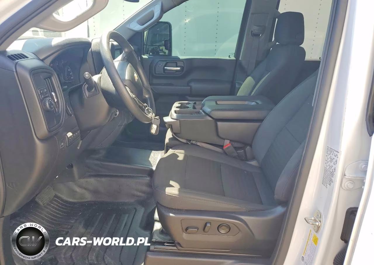 2024 Chevrolet Silverado C2500 Heavy Duty VIN:1GB2WLE78RF392691 - 7
