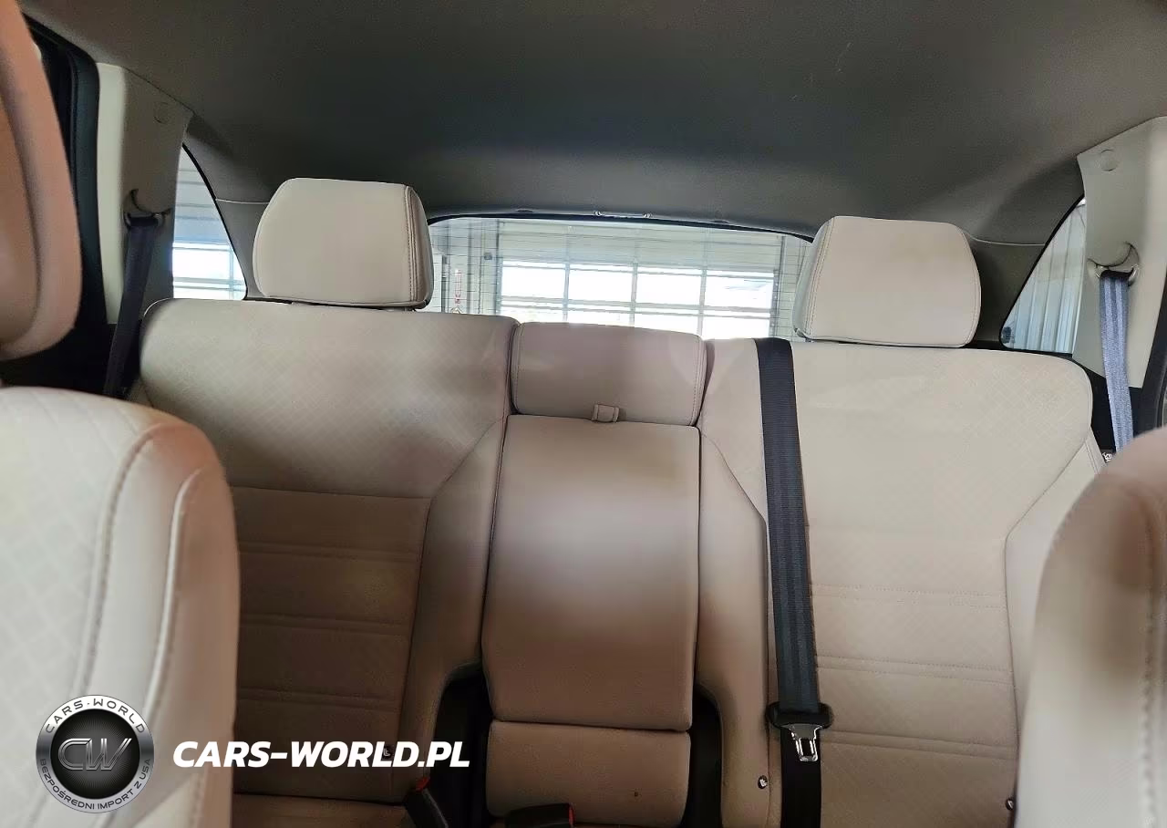 2016 Kia Sorento Lx VIN:5XYPGDA31GG057919 - 10