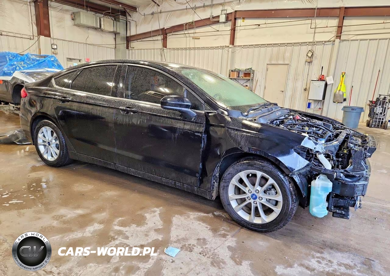 2019 Ford Fusion Se VIN:3FA6P0HD0KR193482 - 4