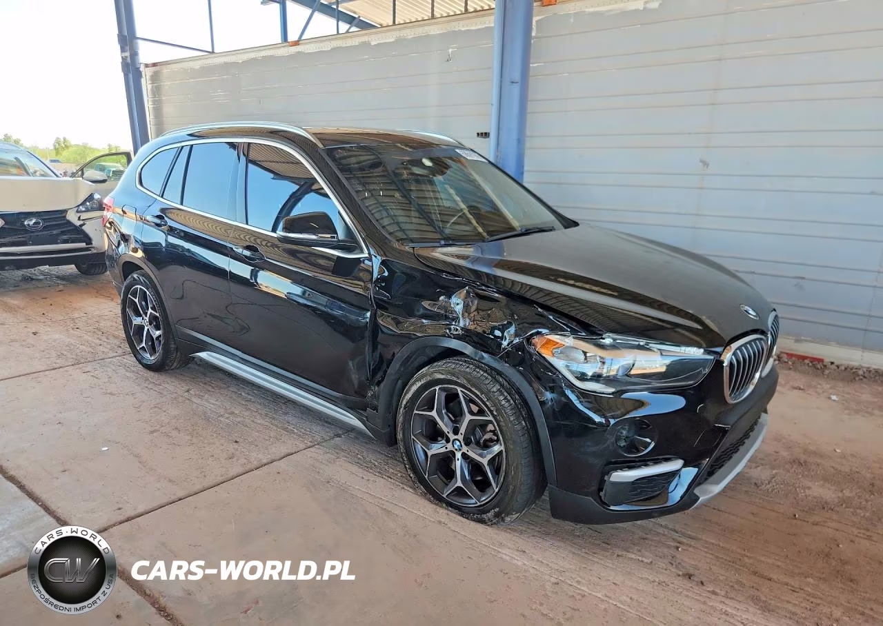 2018 BMW X1 Sdrive28I VIN:WBXHU7C31J5L09795 - 4