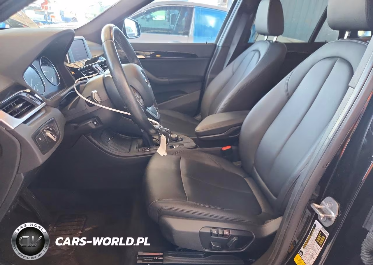 2018 BMW X1 Sdrive28I VIN:WBXHU7C31J5L09795 - 7