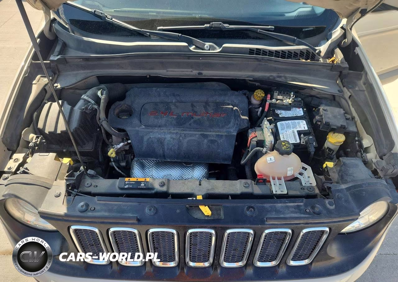 2016 Jeep Renegade Latitude VIN:ZACCJABT4GPD84702 - 11