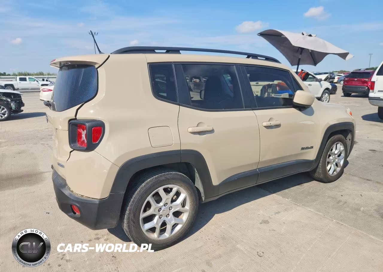 2016 Jeep Renegade Latitude VIN:ZACCJABT4GPD84702 - 3