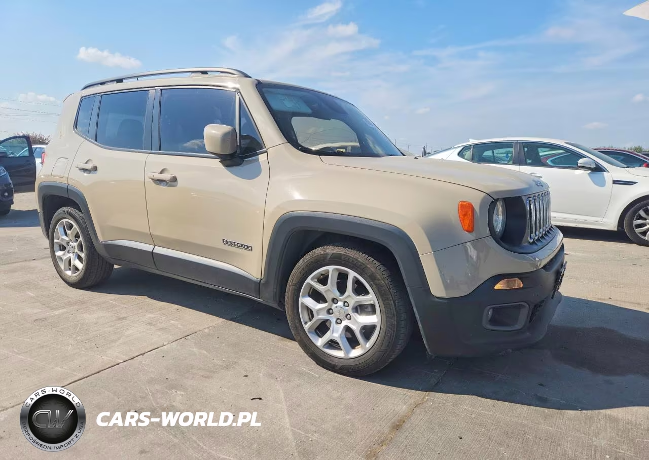 2016 Jeep Renegade Latitude VIN:ZACCJABT4GPD84702 - 4