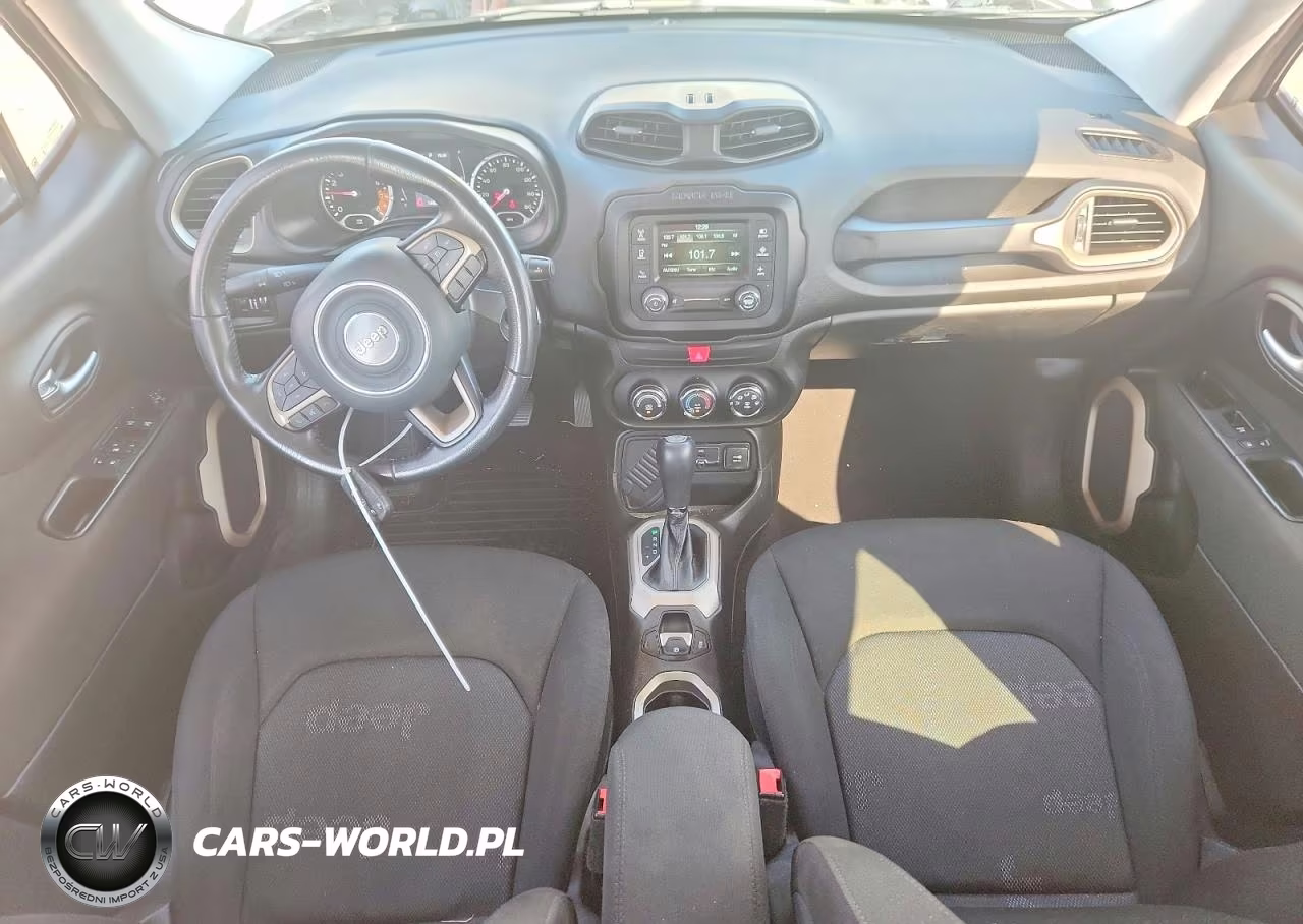 2016 Jeep Renegade Latitude VIN:ZACCJABT4GPD84702 - 8