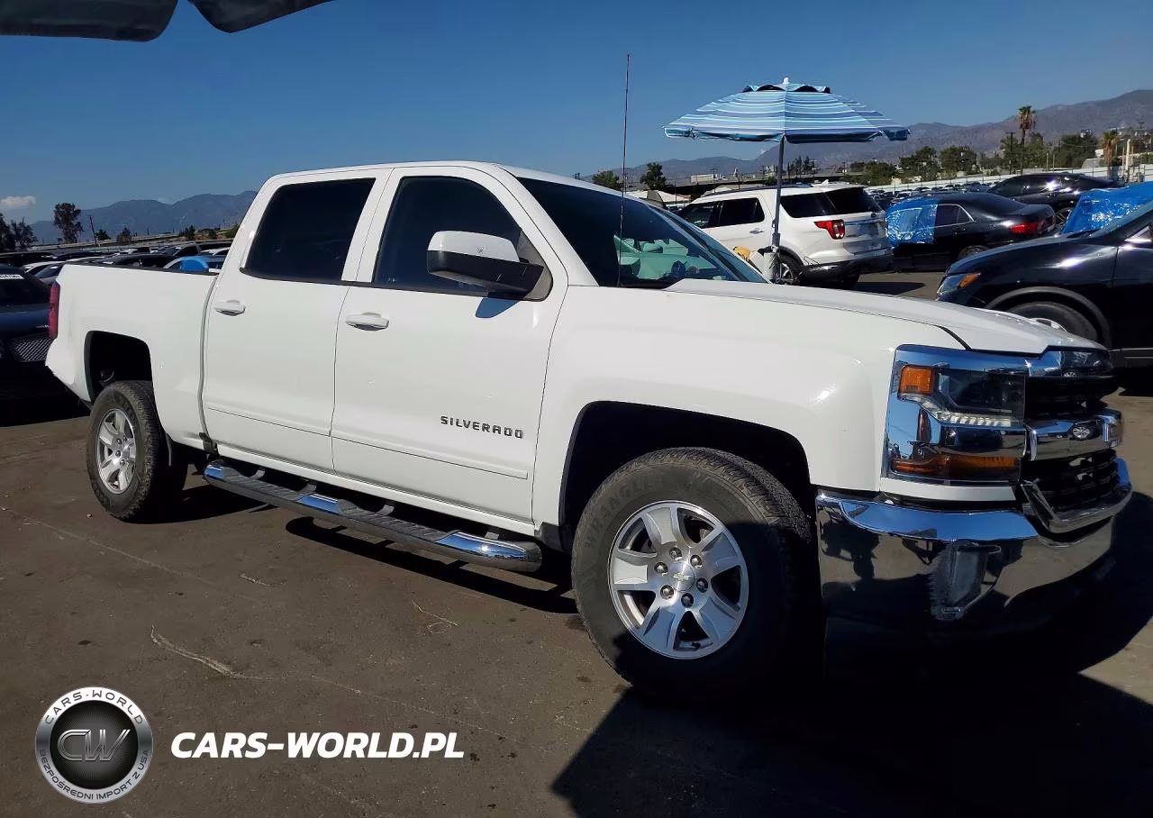 2018 Chevrolet Silverado C1500 Lt VIN:3GCPCREC4JG369504 - 4