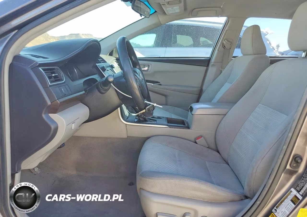 2017 Toyota Camry Le VIN:4T1BF1FK2HU350901 - 7