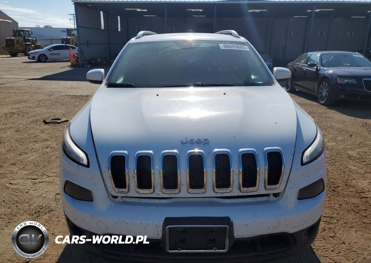 2015 Jeep Cherokee Latitude VIN:1C4PJMCB7FW633150 - 5