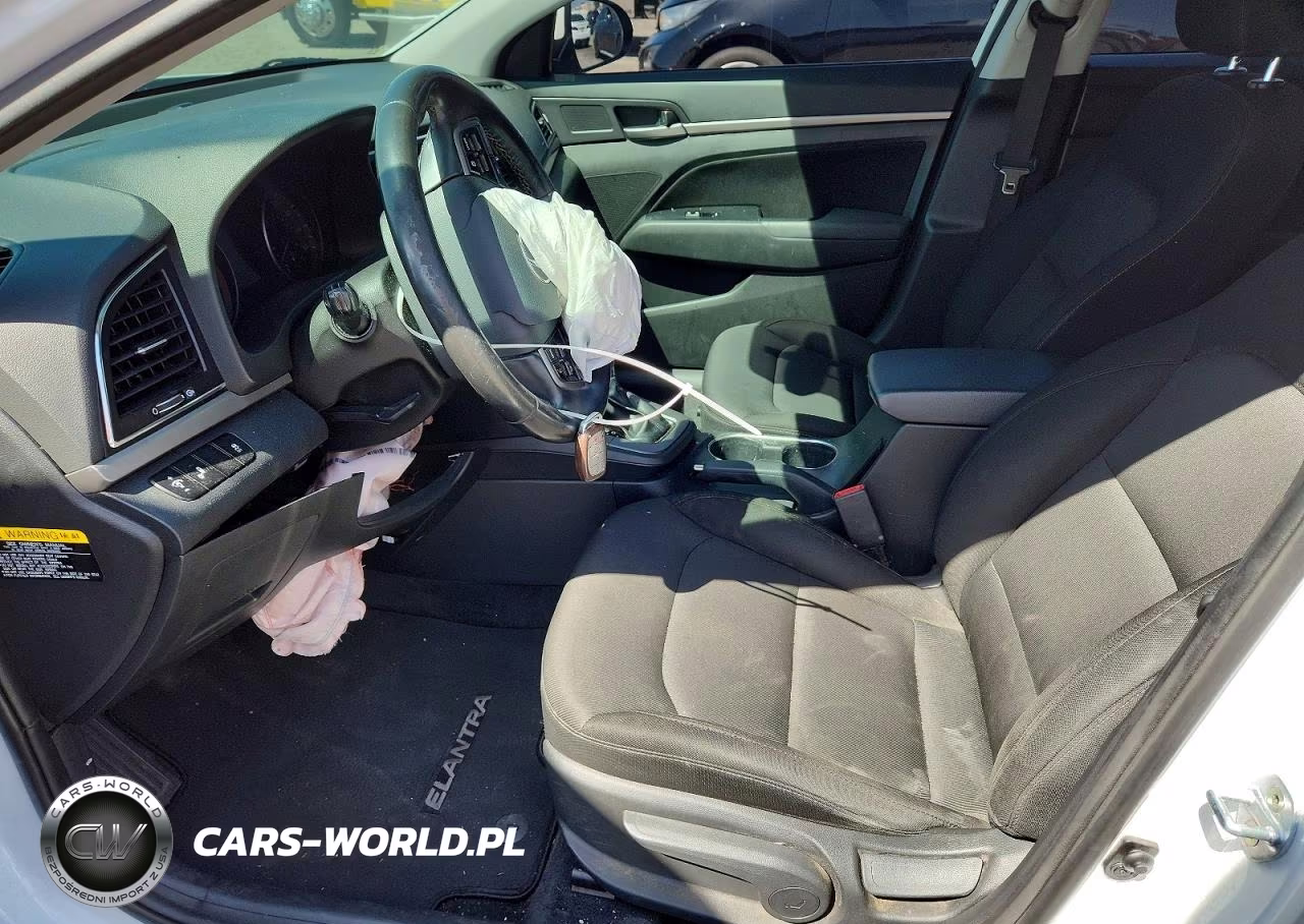 2018 Hyundai Elantra Value Edition VIN:5NPD84LFXJH399313 - 7