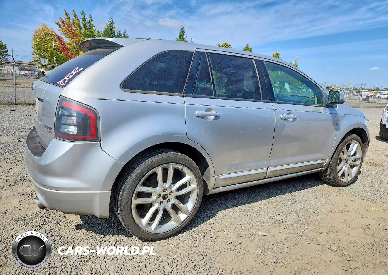 2010 Ford Edge Sport VIN:2FMDK4AC9ABA04846 - 3