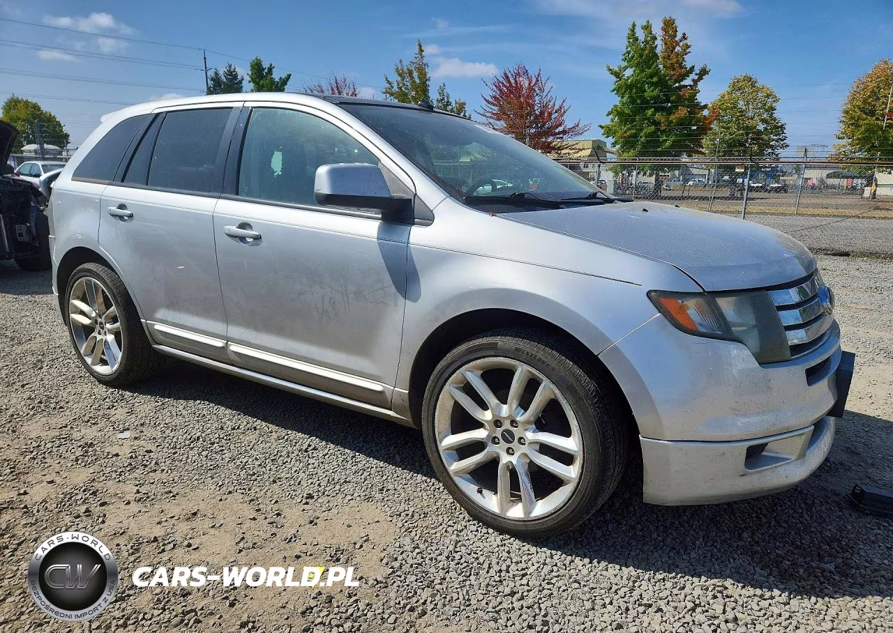 2010 Ford Edge Sport VIN:2FMDK4AC9ABA04846 - 4