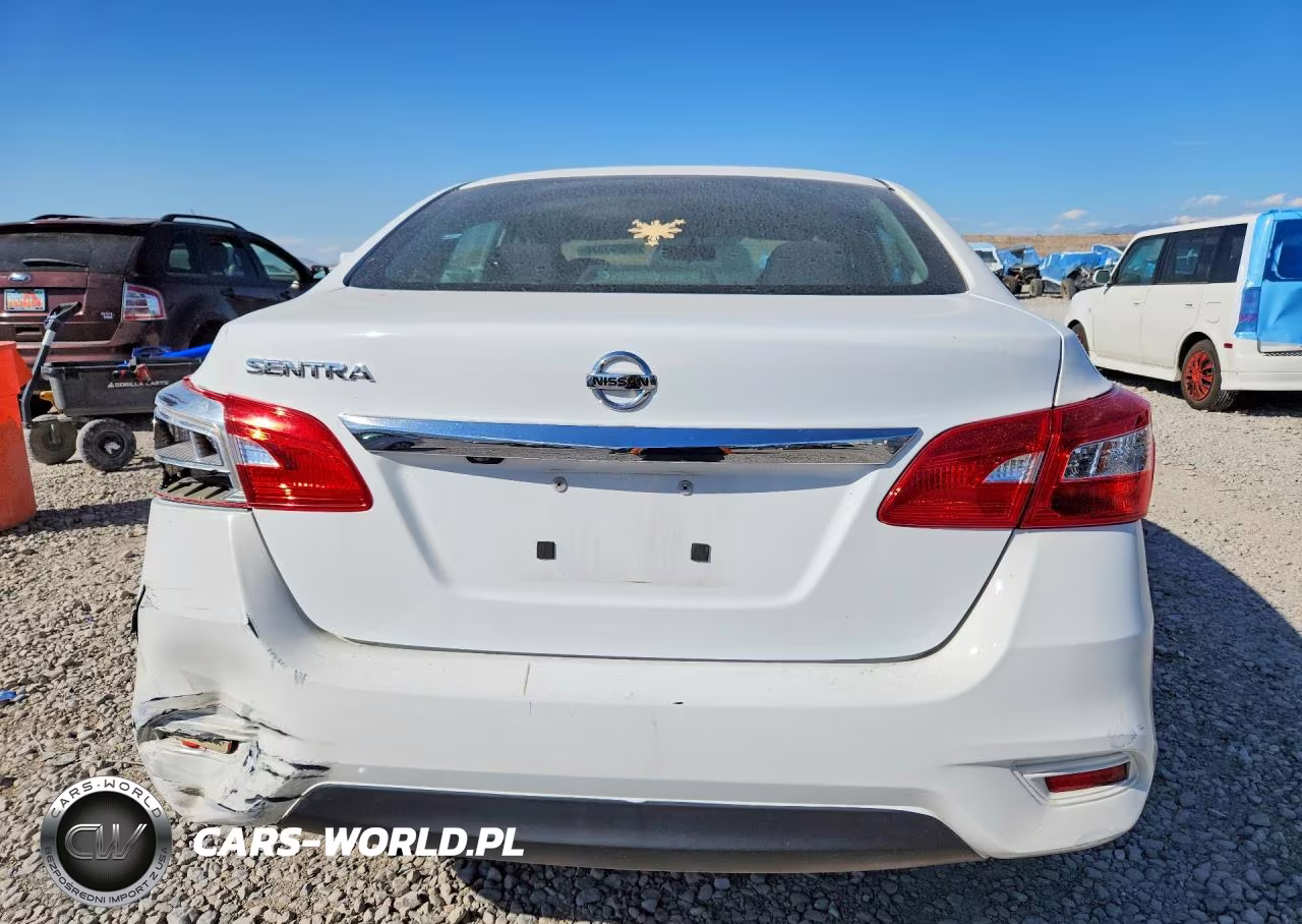 2018 Nissan Sentra S VIN:3N1AB7AP0JY282623 - 6