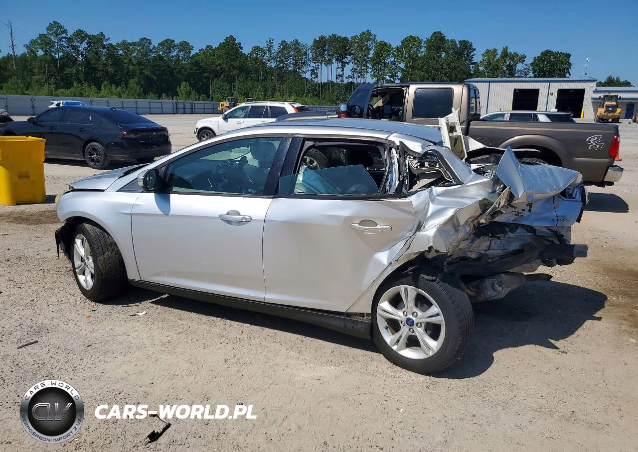 2014 Ford Focus Se VIN:1FADP3F2XEL425602 - 2