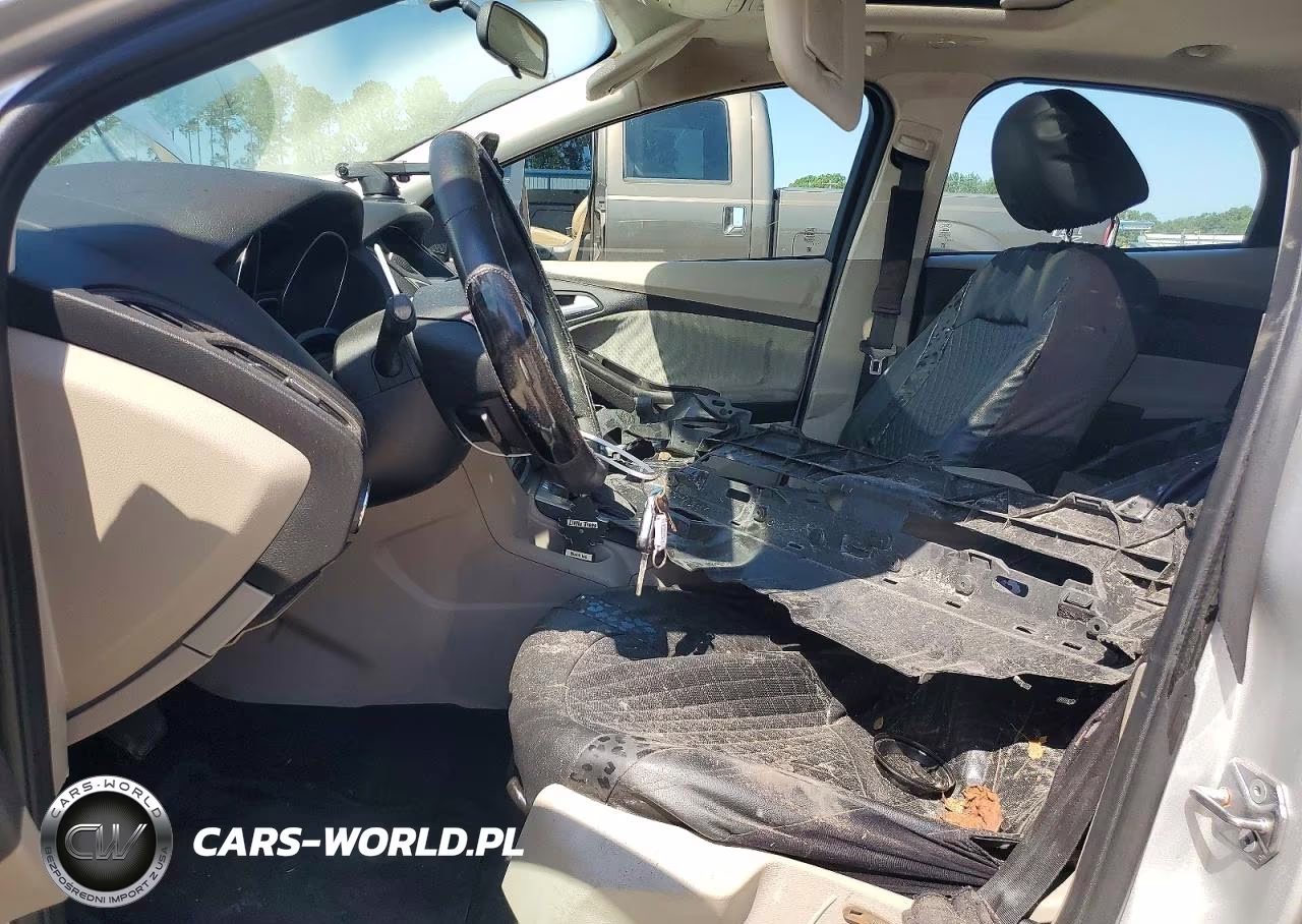 2014 Ford Focus Se VIN:1FADP3F2XEL425602 - 7