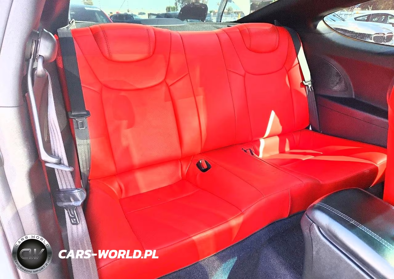 2013 Hyundai Genesis Coupe 2.0T VIN:KMHHT6KD7DU108039 - 10