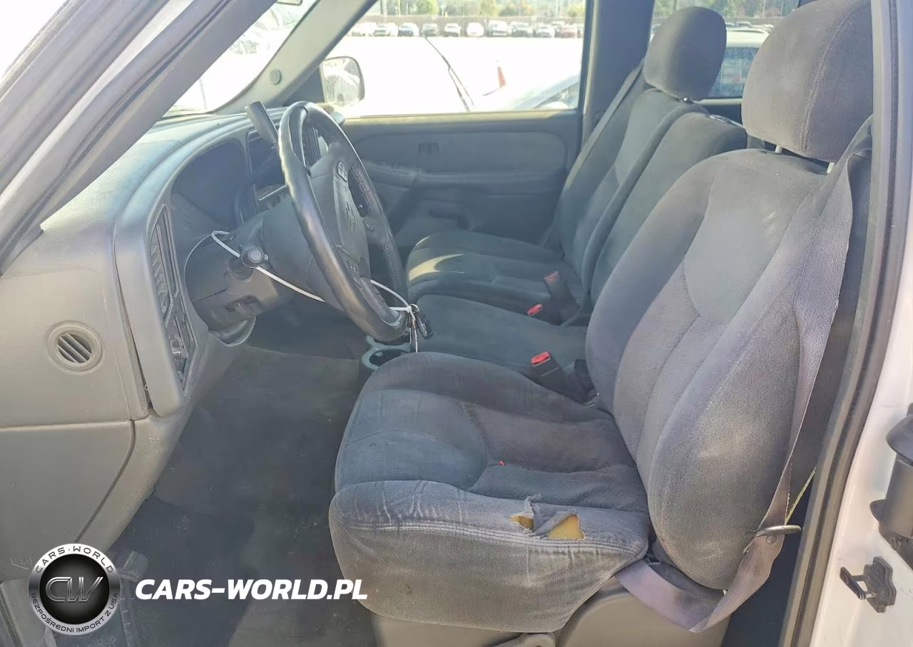 2003 Chevrolet Silverado C1500 VIN:2GCEC19T831334060 - 7