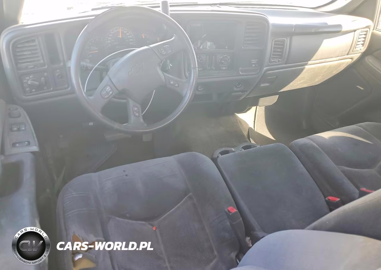 2003 Chevrolet Silverado C1500 VIN:2GCEC19T831334060 - 8