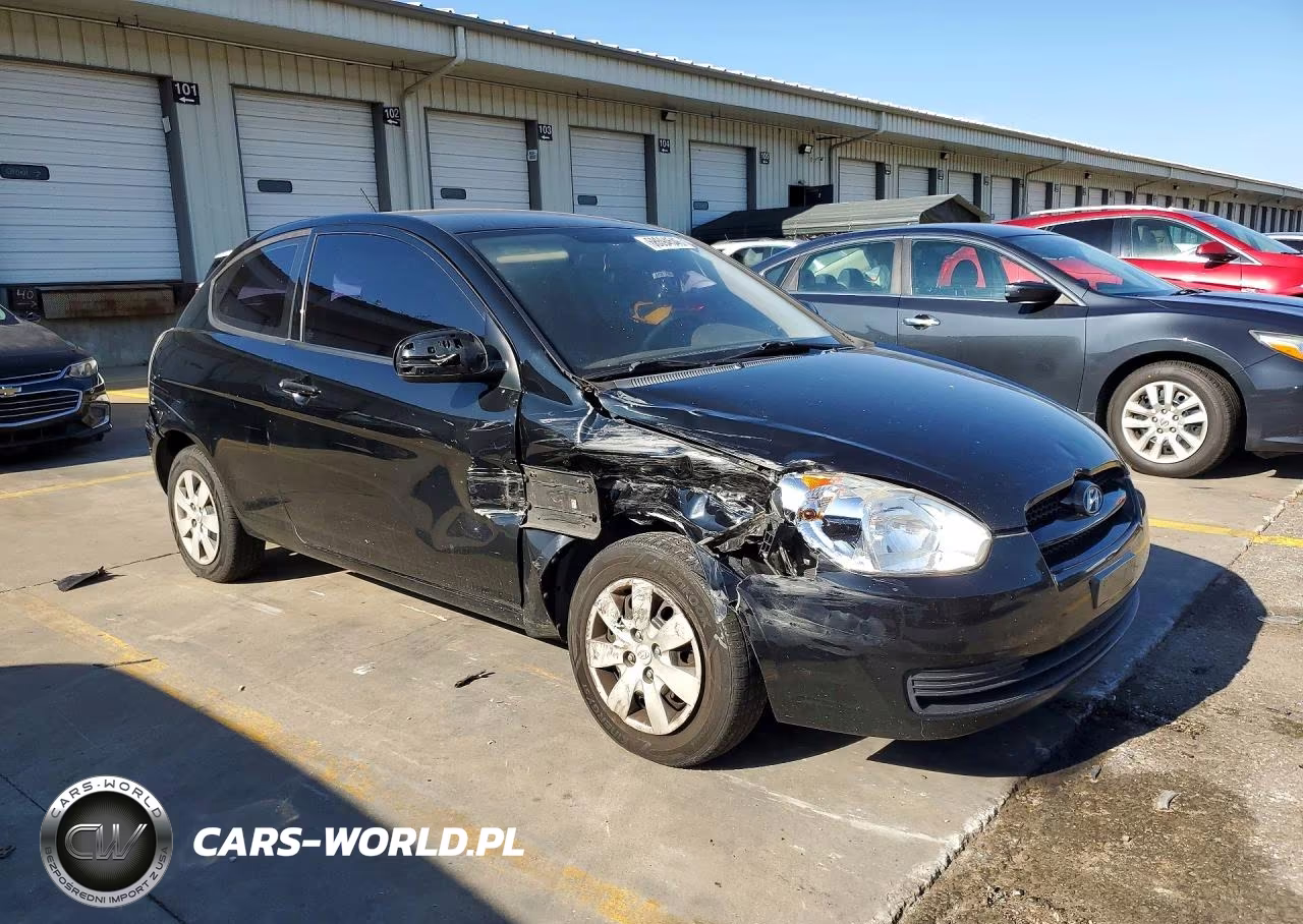 2010 Hyundai Accent Gs VIN:KMHCM3AC0AU174099 - 4