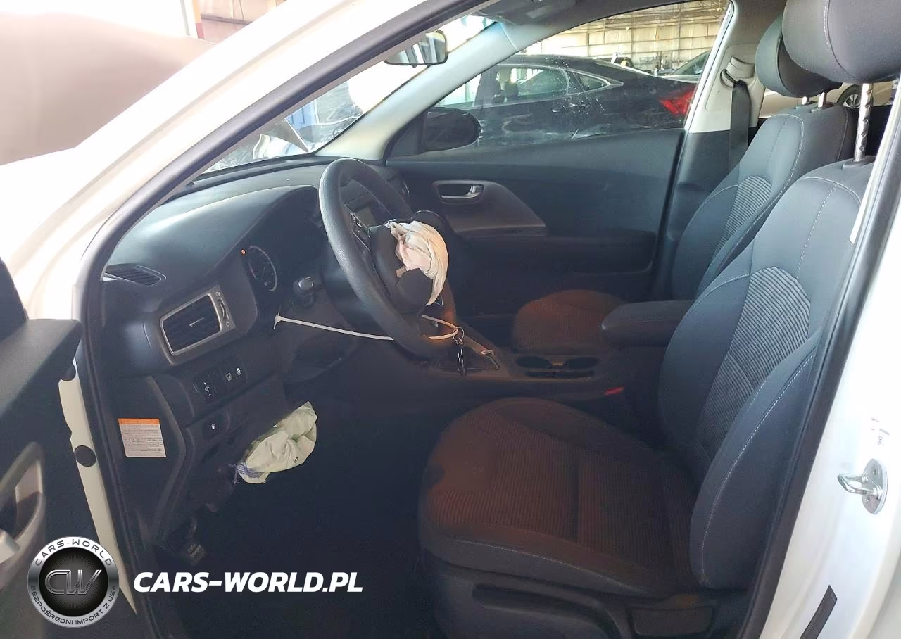 2019 Kia Niro Lx VIN:KNDCB3LC7K5219980 - 7
