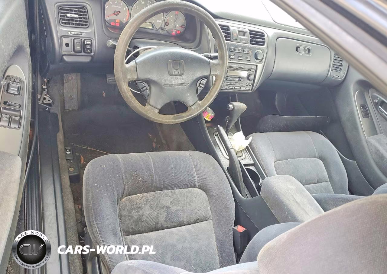 2002 Honda Accord Ex VIN:1HGCG32562A008556 - 8