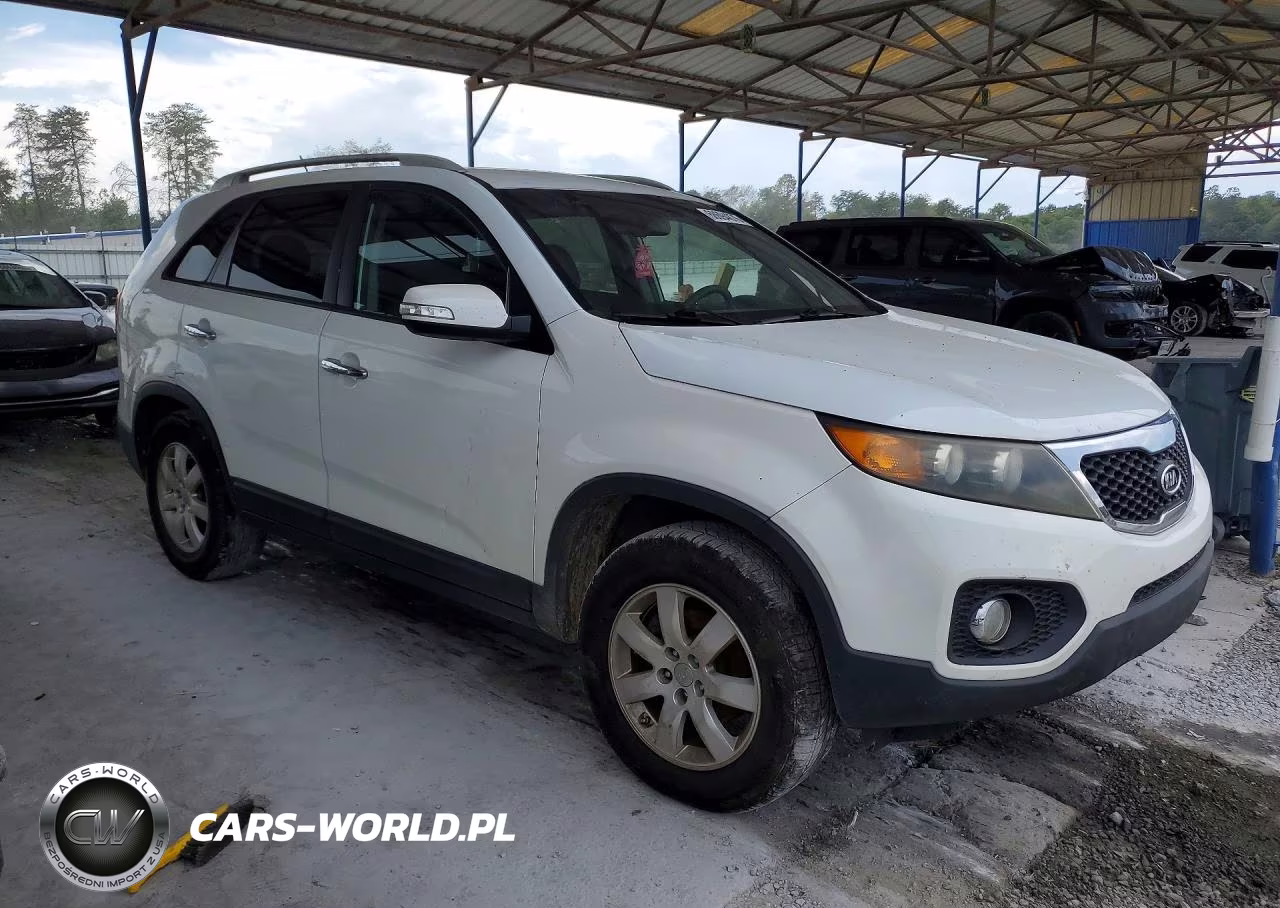 2013 Kia Sorento Lx VIN:5XYKT3A63DG406424 - 4