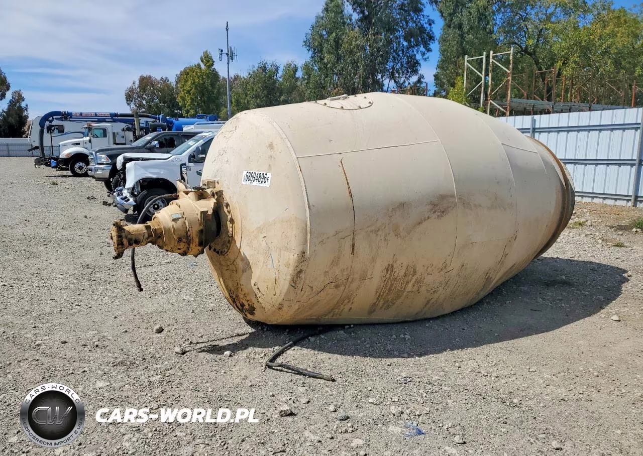 2016 Concrete Mixer VIN:68694896 - 2