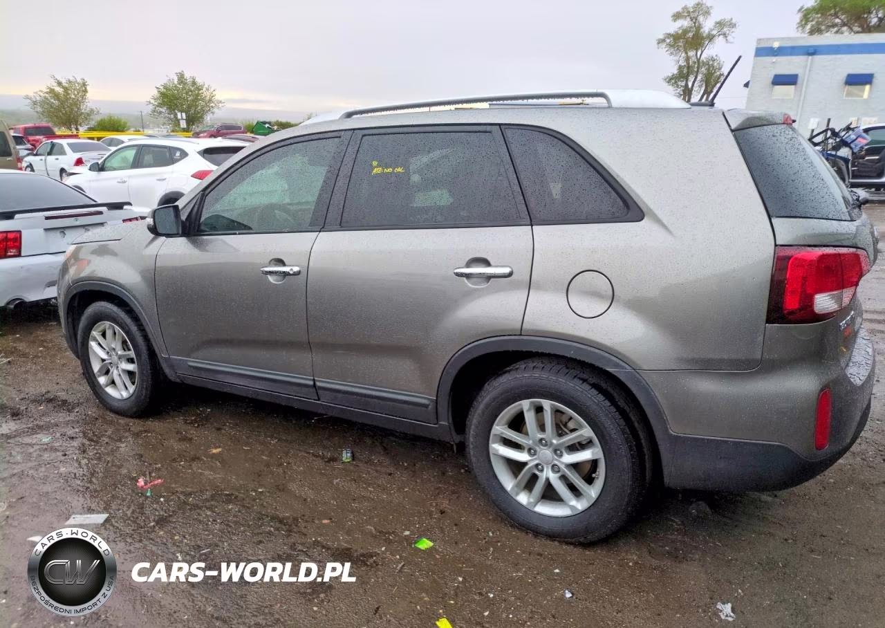 2015 Kia Sorento Lx VIN:5XYKT4A64FG559841 - 2