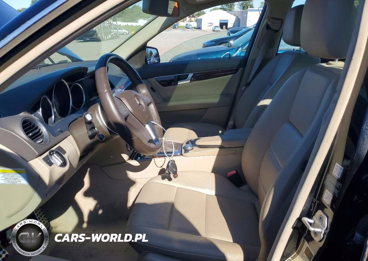 2013 Mercedes-Benz C 300 4Matic VIN:WDDGF8AB1DR278666 - 7
