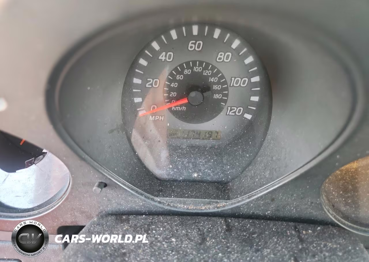 2002 Nissan Xterra Xe-V6 VIN:5N1ED28T12C587326 - 9
