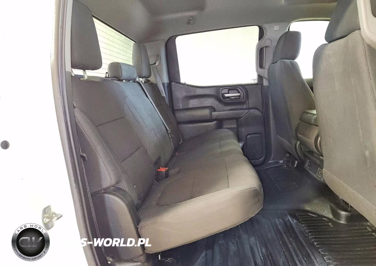 2021 Chevrolet Silverado K1500 VIN:3GCPYAEHXMG331391 - 10