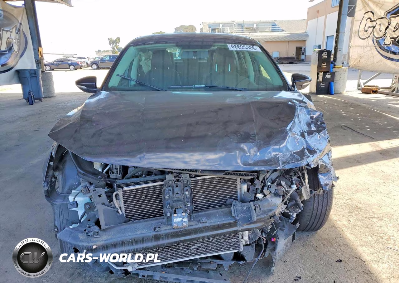 2018 Volkswagen Passat Se VIN:1VWBA7A37JC025868 - 5
