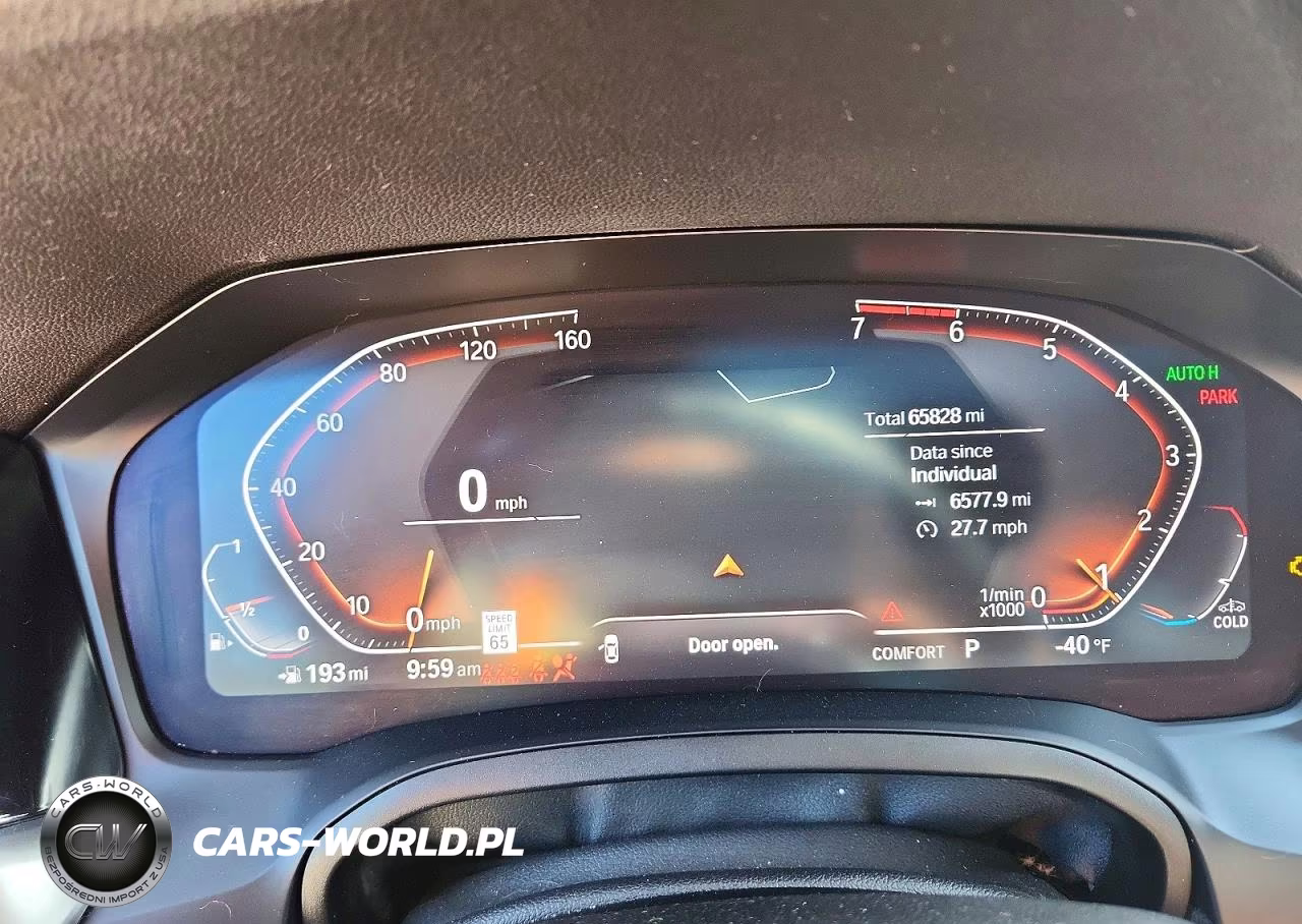 2019 BMW 330Xi VIN:WBA5R7C51KAJ85617 - 9