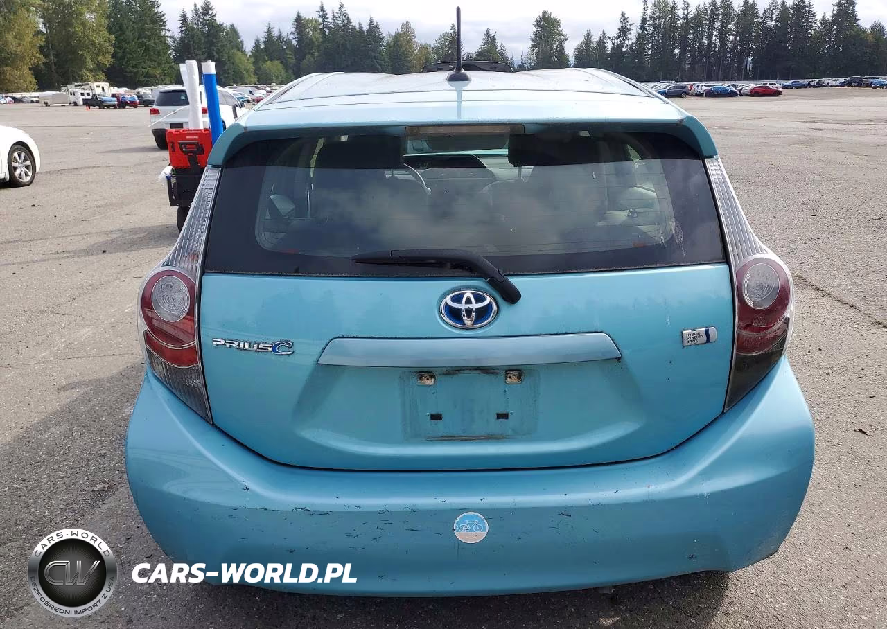 2012 Toyota Prius C Four VIN:JTDKDTB34C1014357 - 6