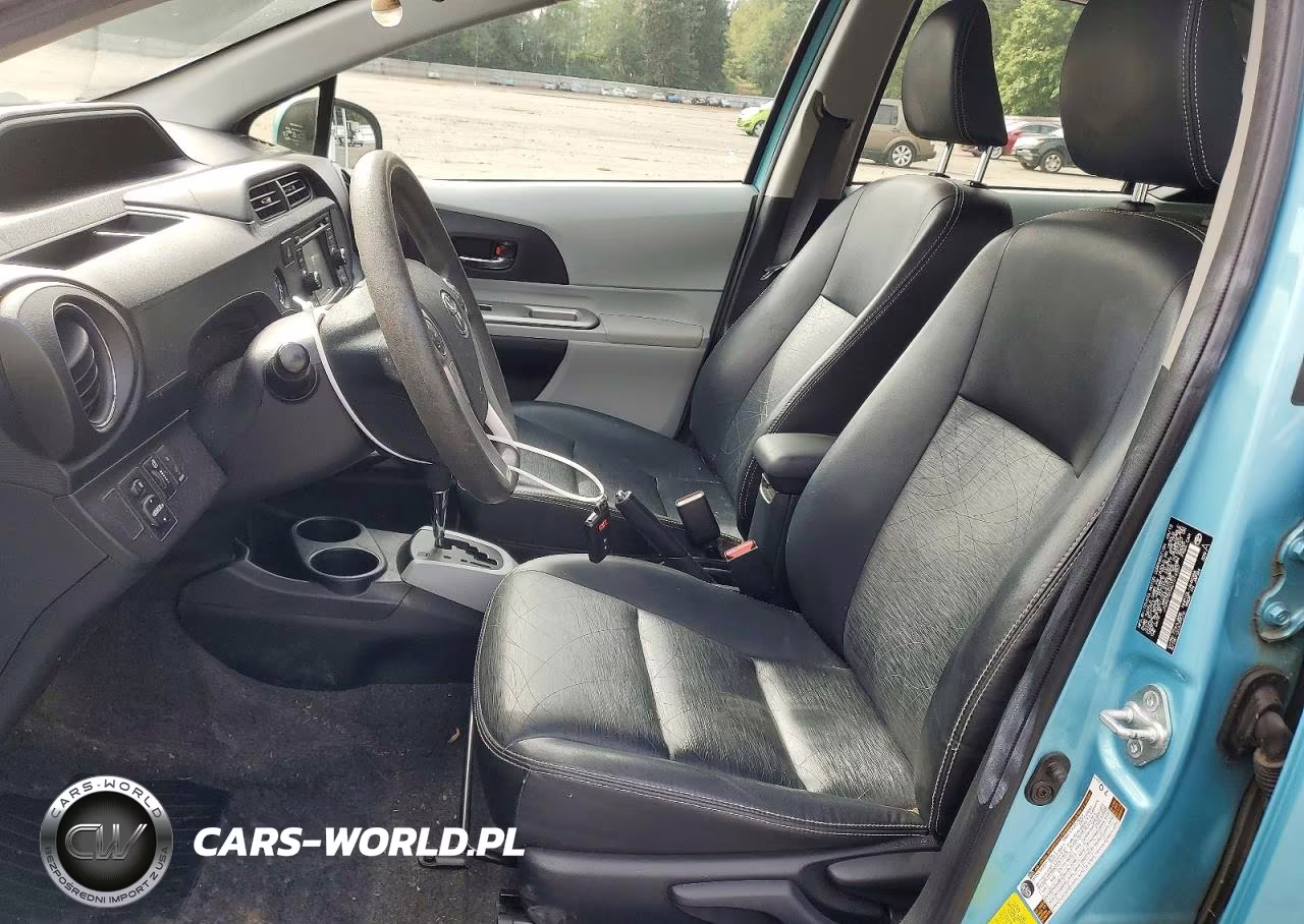 2012 Toyota Prius C Four VIN:JTDKDTB34C1014357 - 7