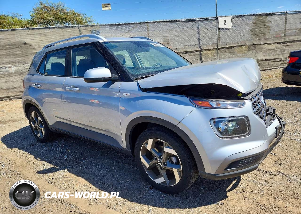 2020 Hyundai Venue Sel VIN:KMHRC8A36LU018050 - 4