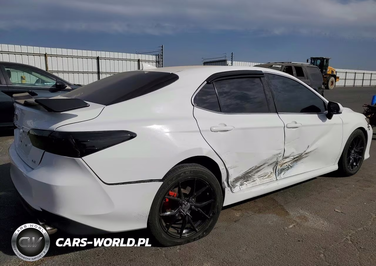 2019 Toyota Camry Le VIN:4T1B11HK7KU254247 - 3