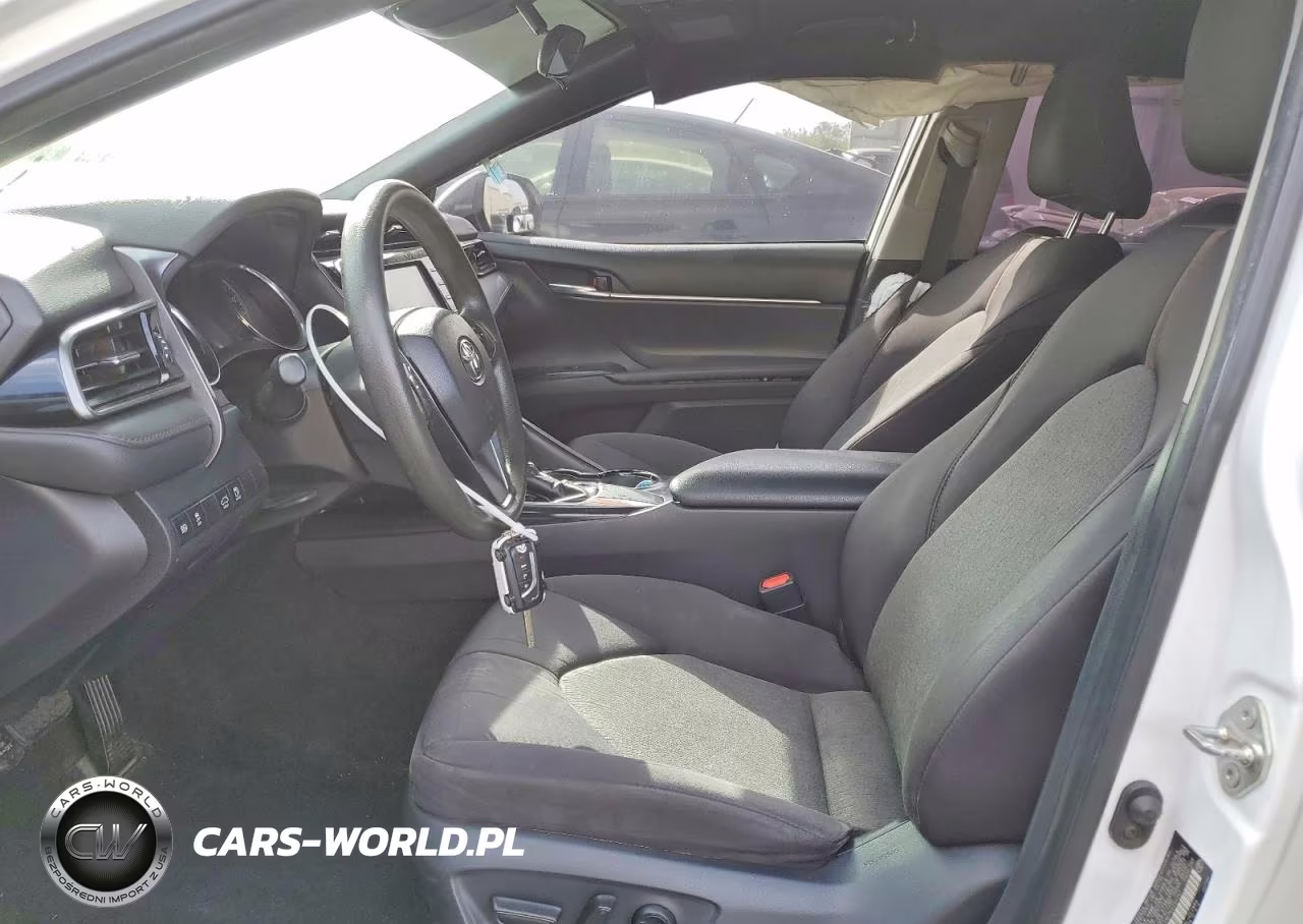 2019 Toyota Camry Le VIN:4T1B11HK7KU254247 - 7