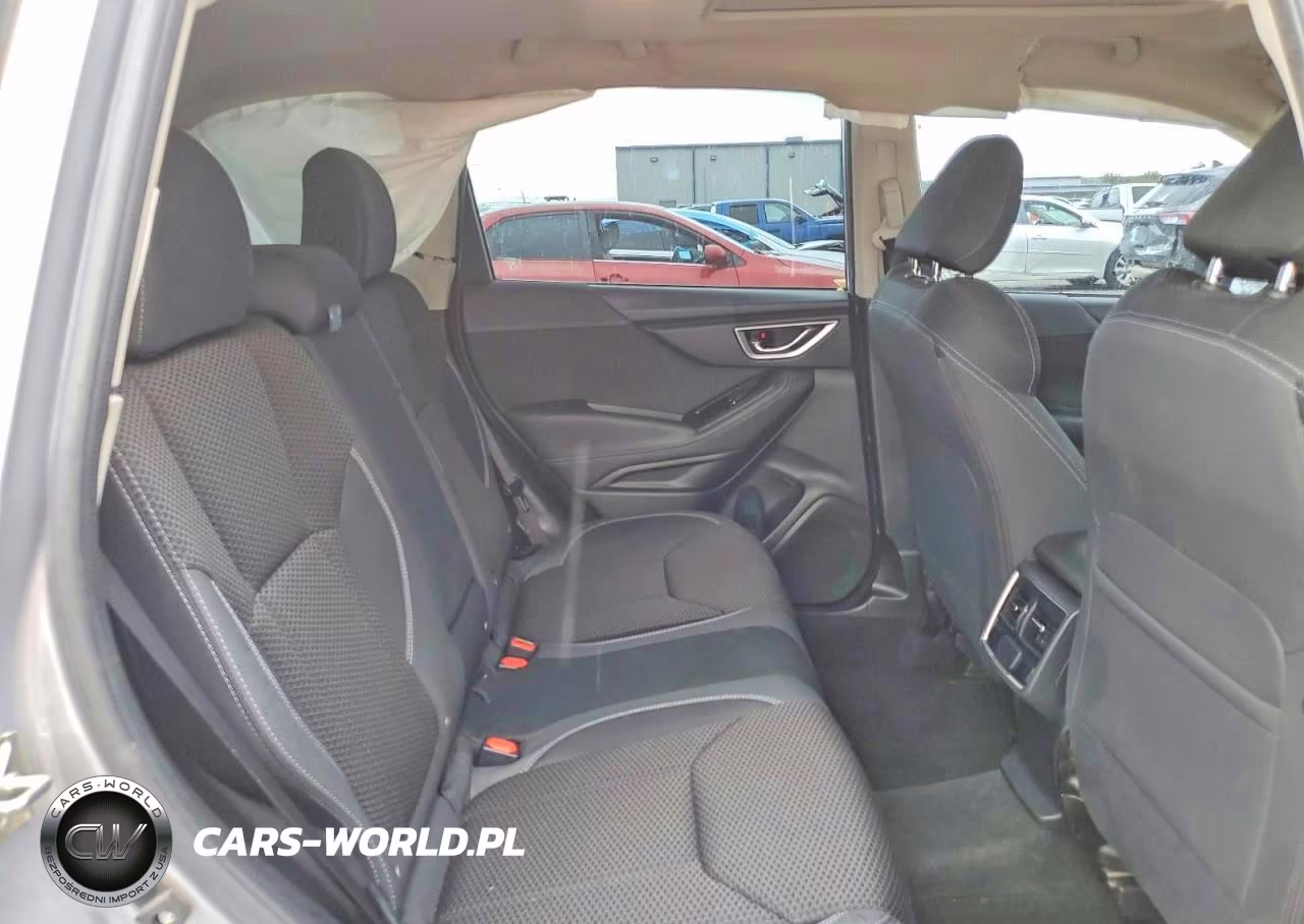 2019 Subaru Forester Premier VIN:JF1SKAEC7KH450715 - 11