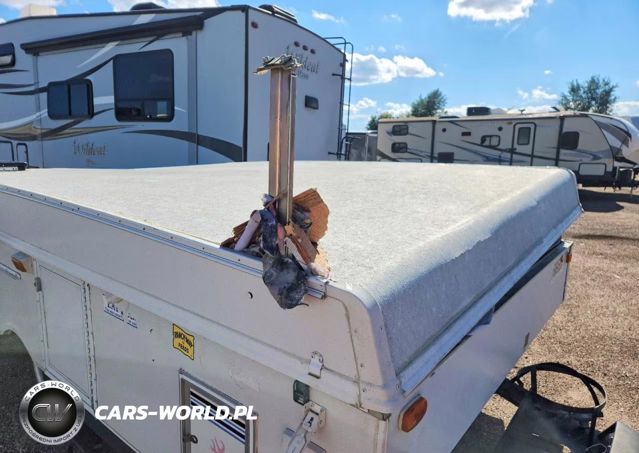 2001 Forest River Flagstaff Camping Pop-Up Camper VIN:4X4CFS6111D049171 - 8