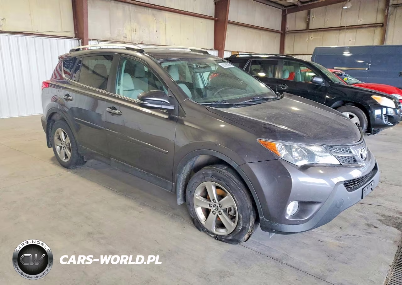 2015 Toyota Rav4 Xle VIN:2T3RFREV0FW232164 - 4