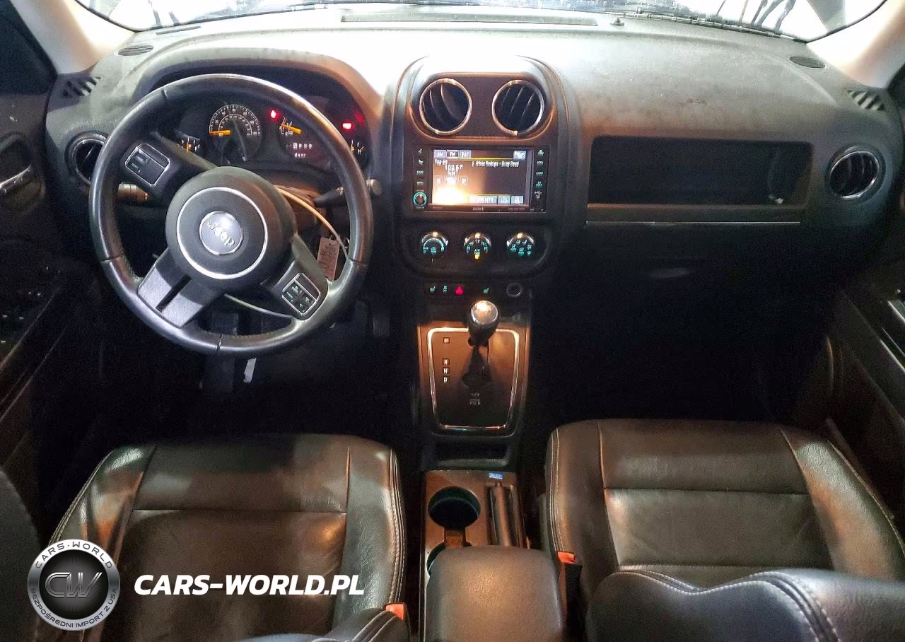 2016 Jeep Patriot Latitude VIN:1C4NJRFB6GD746990 - 8