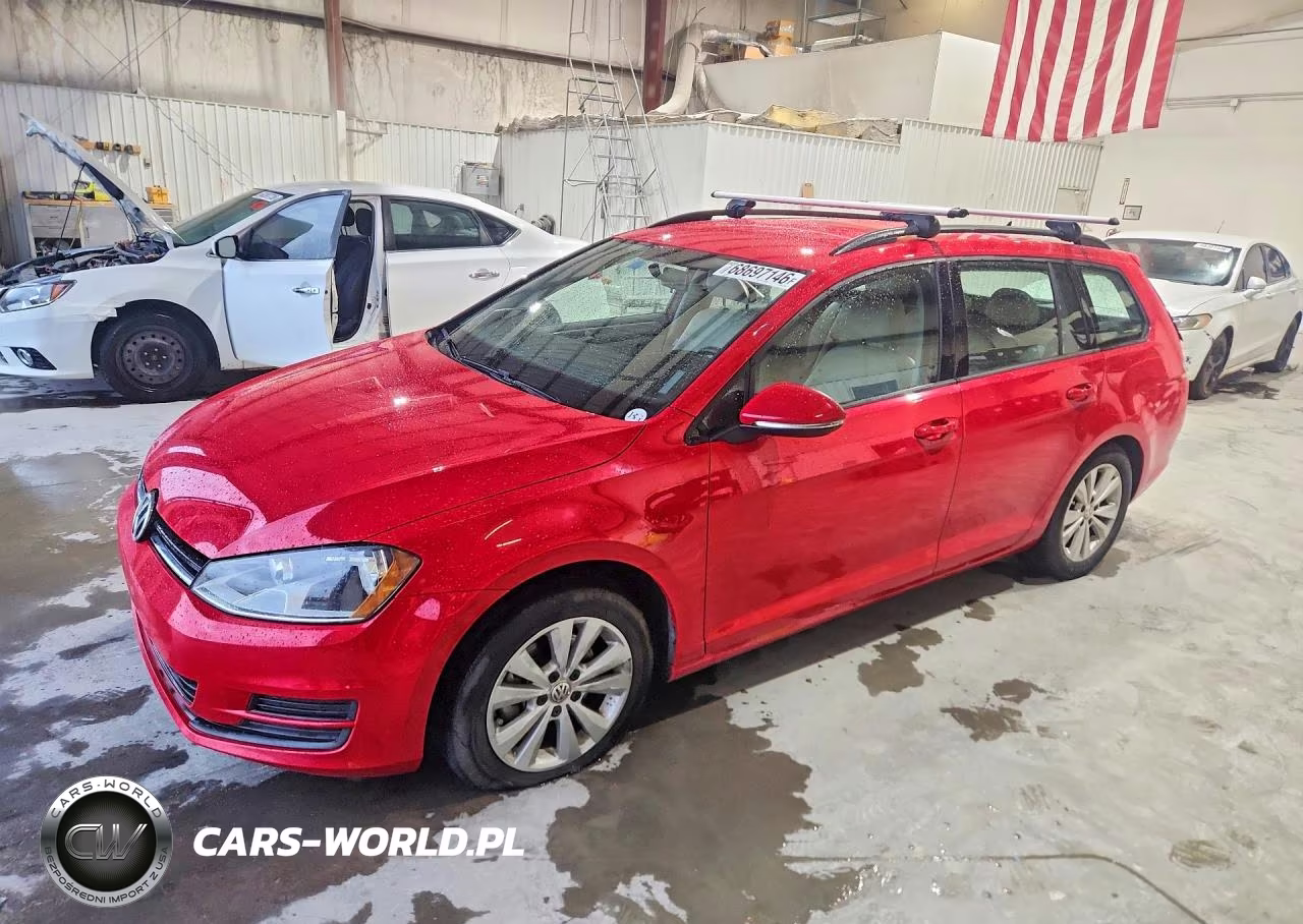 2017 Volkswagen Golf Sportwagen S – zdjęcie 1 z 12