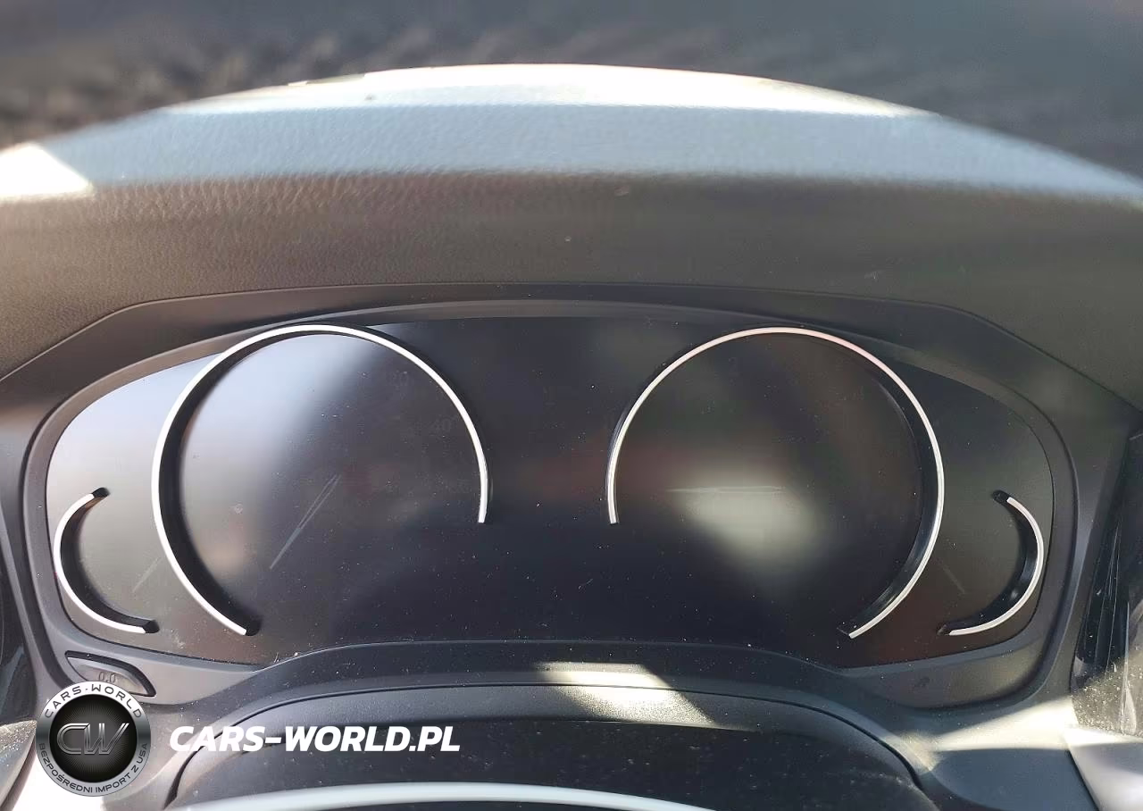 2020 BMW 330Xi VIN:WBA5R7C08LFJ03827 - 9