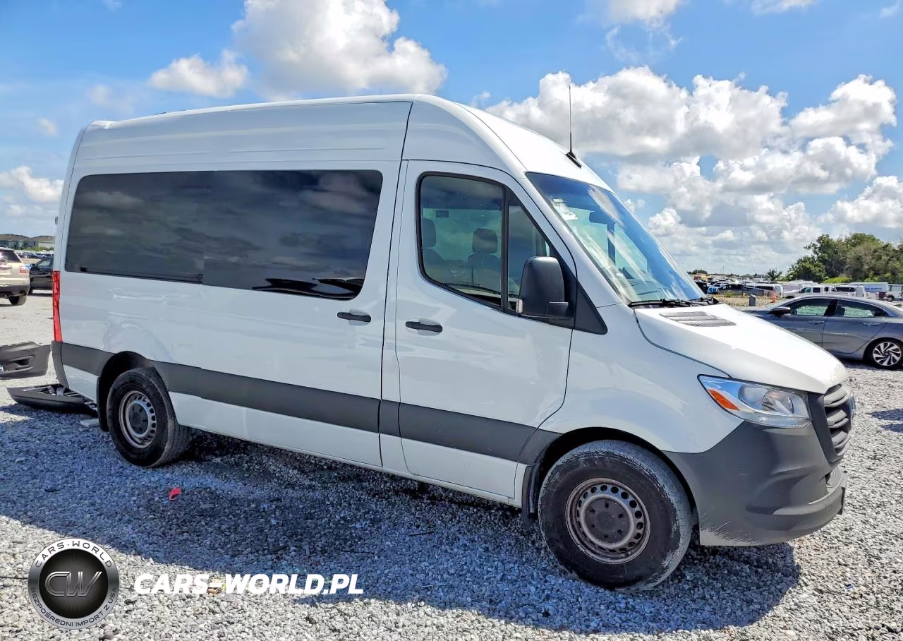 2025 Mercedes-Benz Sprinter 2500 VIN:W1Z4KFHYXST228962 - 4